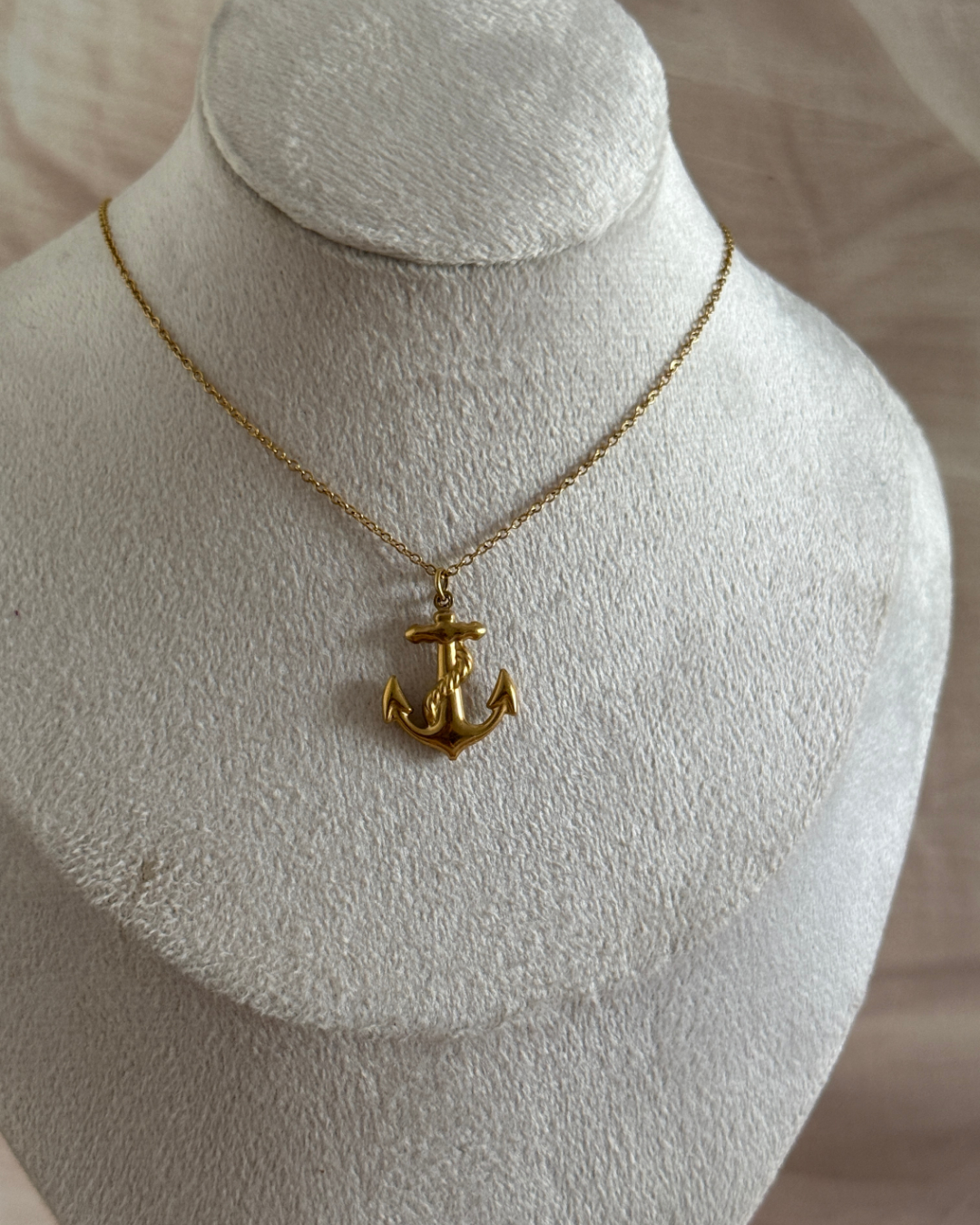 Anchor Pendant Chain