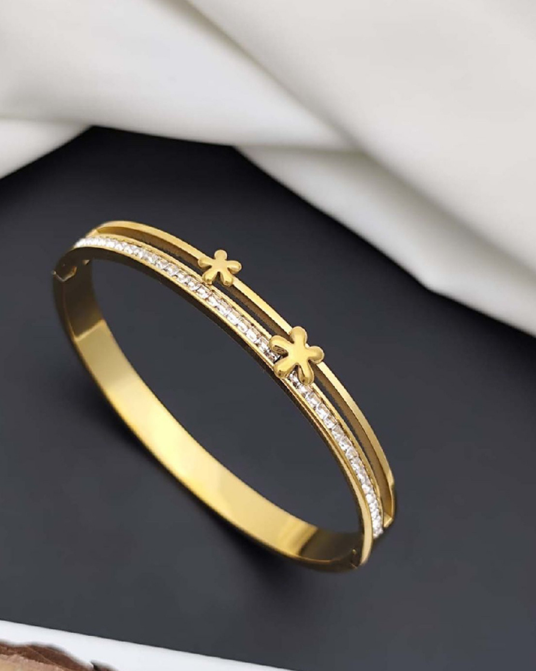 Stone - Flower Bangle