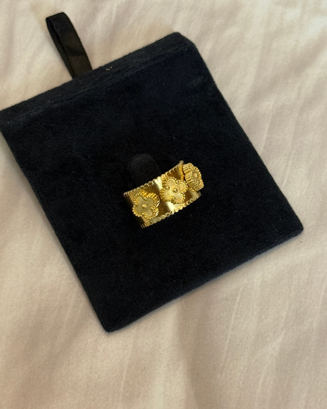 Clover Ring - 22k gold plated