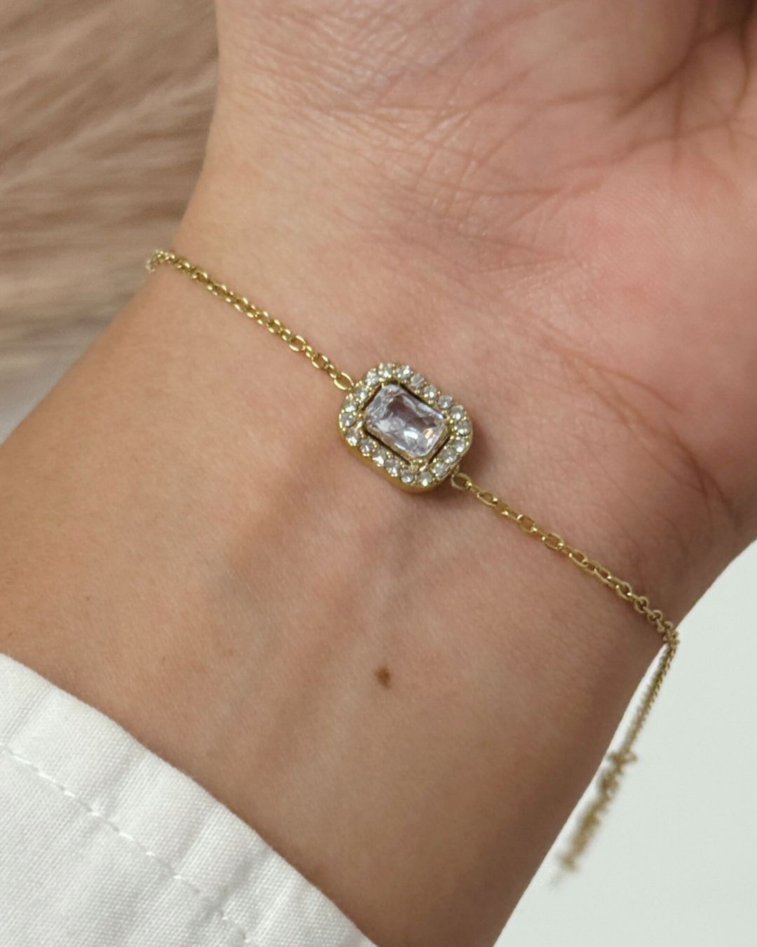 Elegance  - Chain, Bracelet and Earring Combo