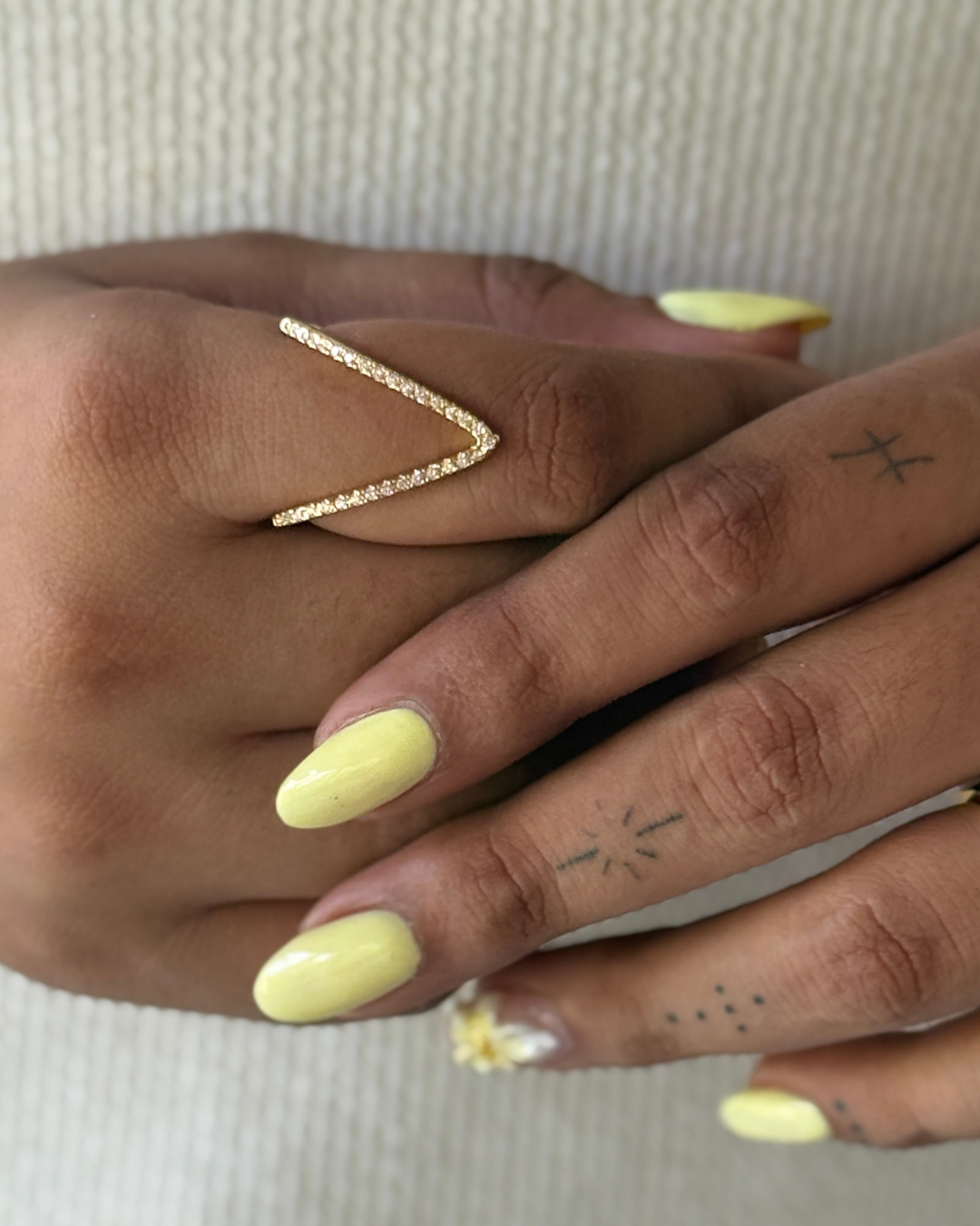 V Ring