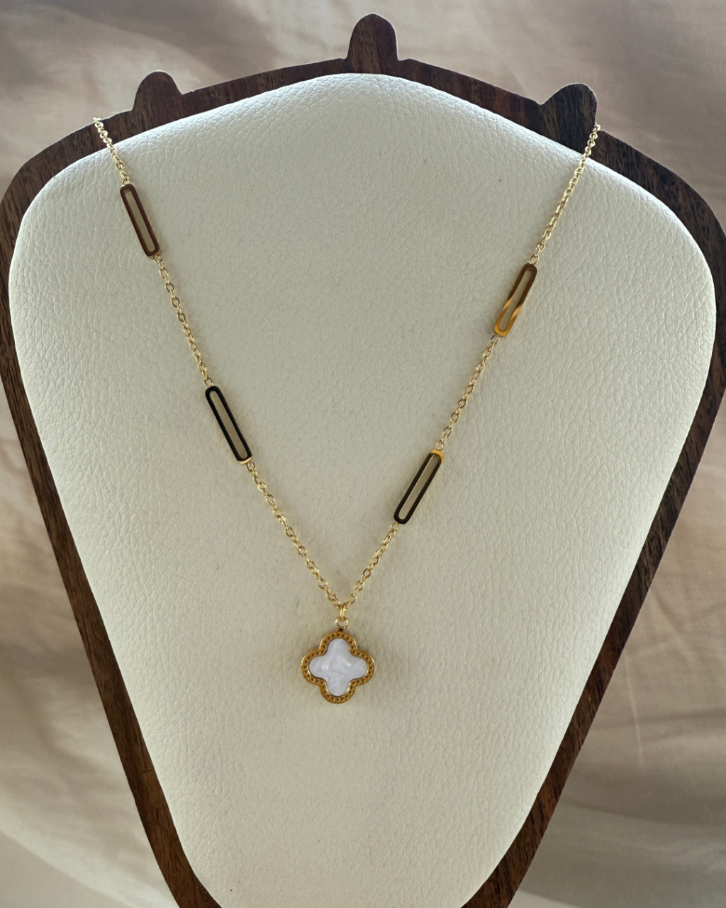 Reversible Clover Bracelet