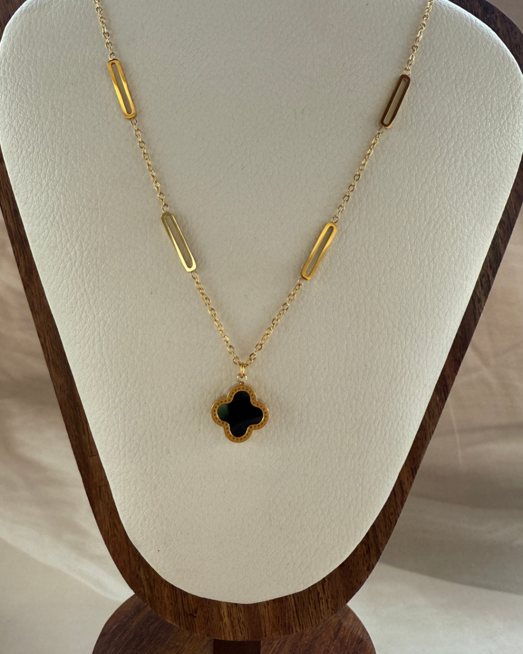 Reversible Clover Bracelet