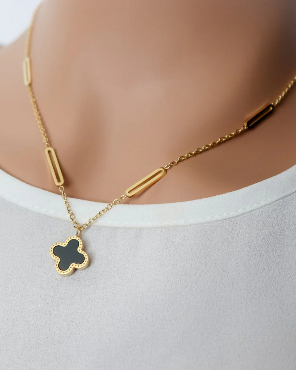 Reversible Clover Bracelet