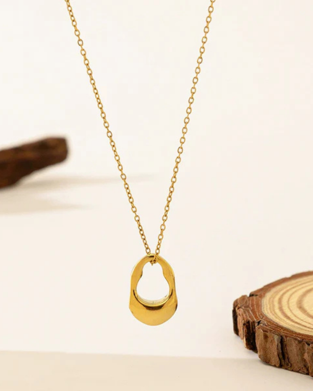 Contemporary Chain