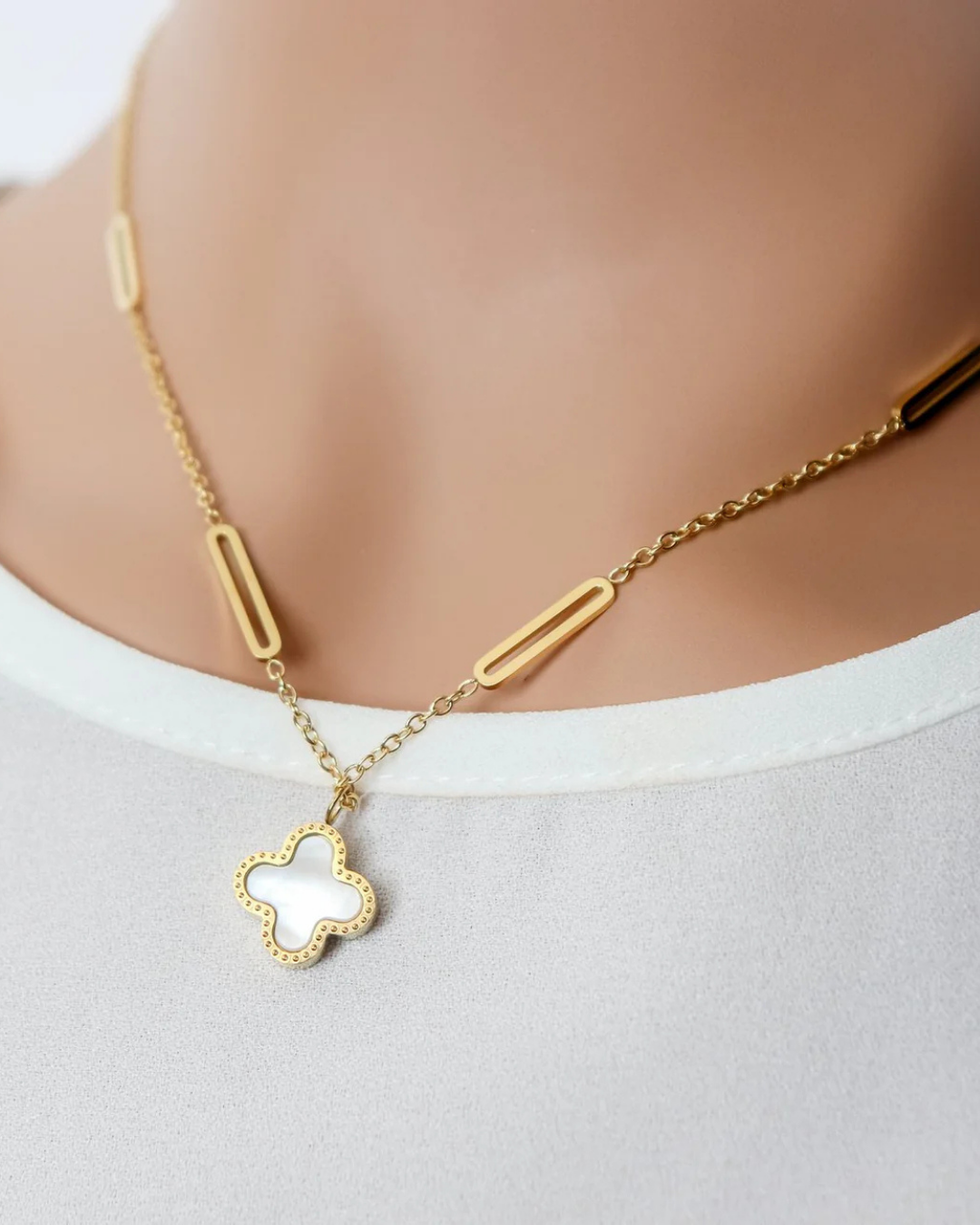 Reversible Clover Bracelet