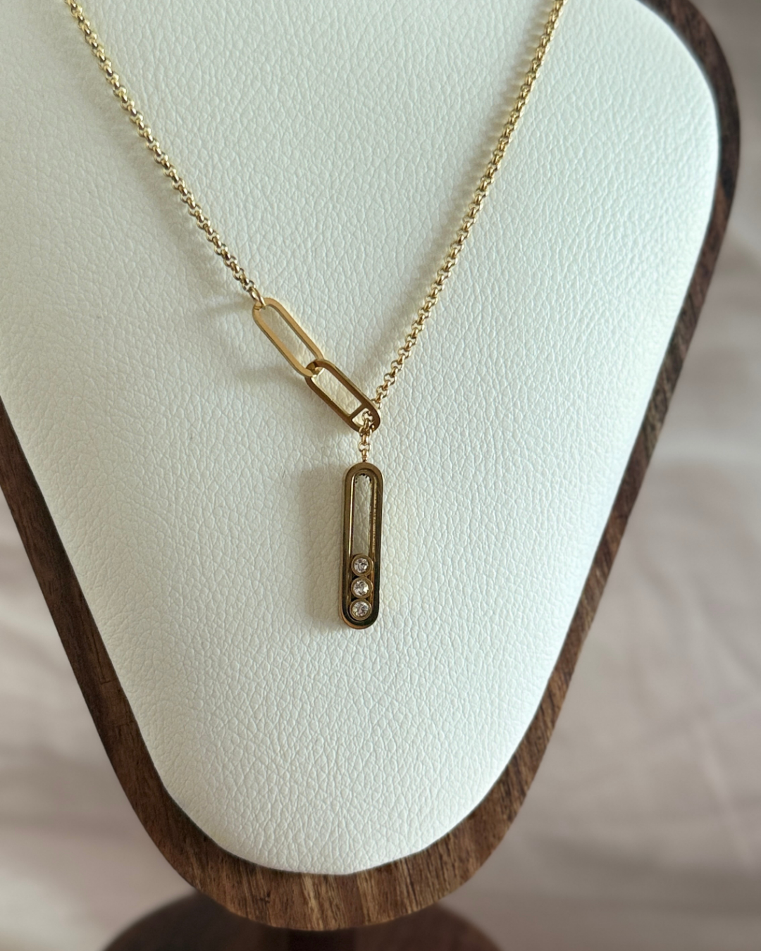Lucía Chain