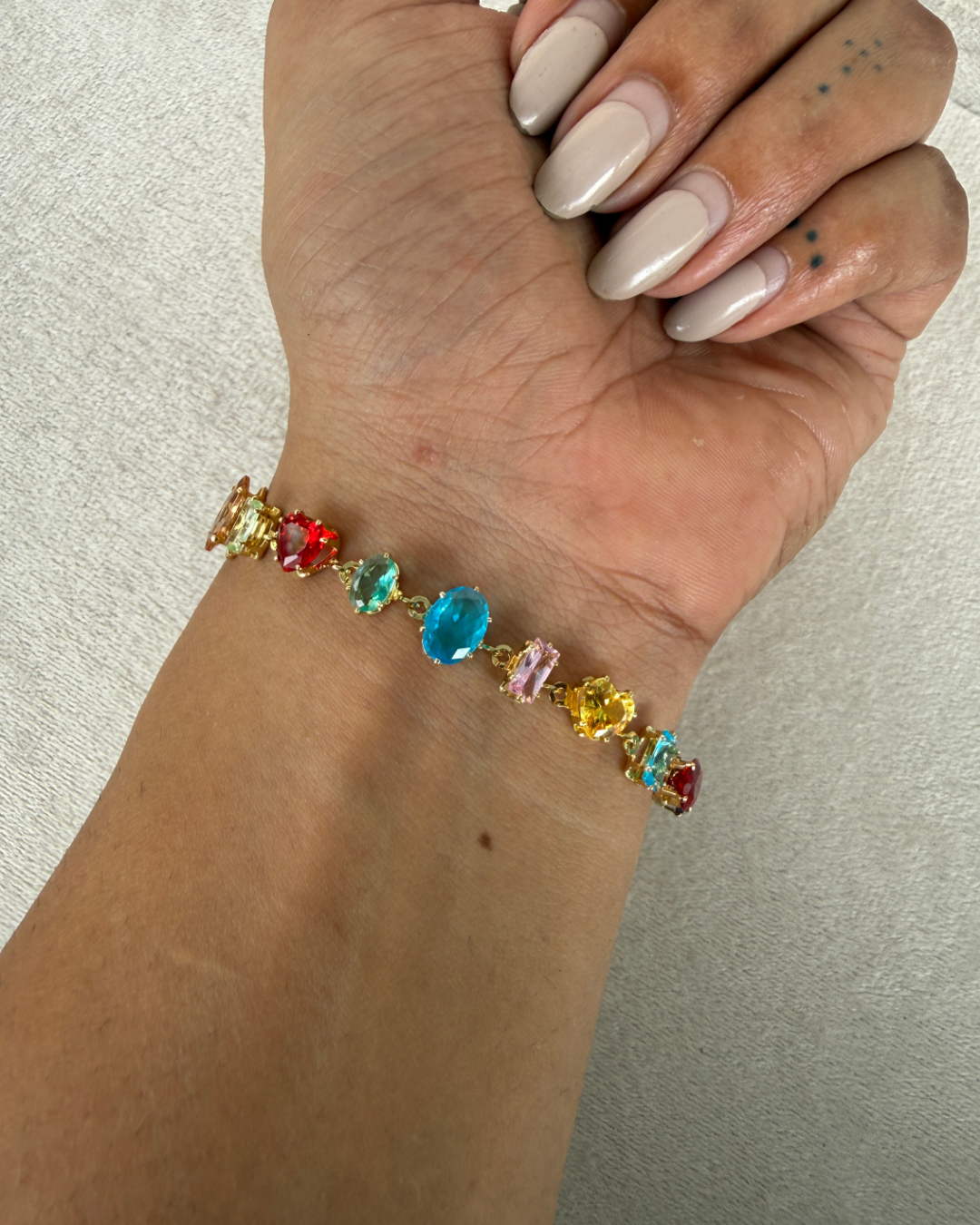Multi Stone
