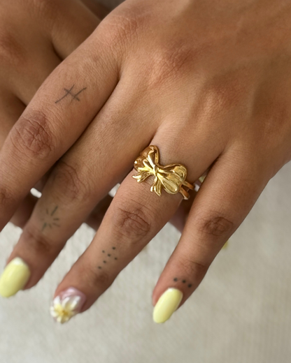 Bow Shape Ring