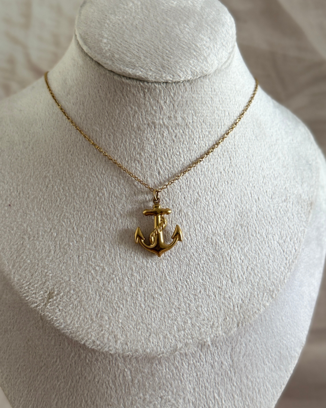 Anchor Pendant Chain