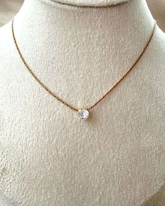 Delicate Solitaire