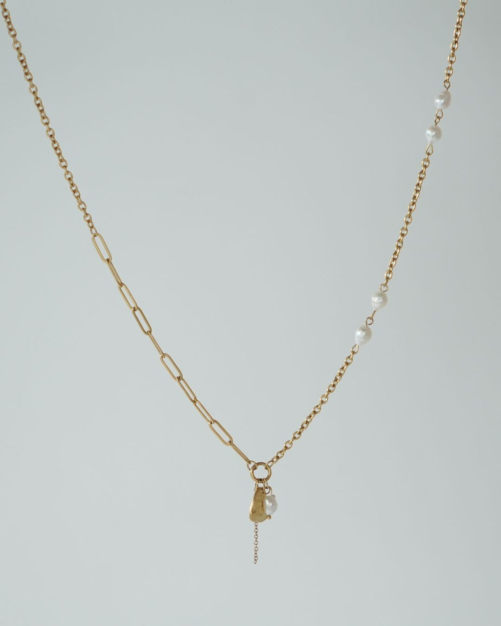 Natural Pearl Heart Shaped Pendant Necklace