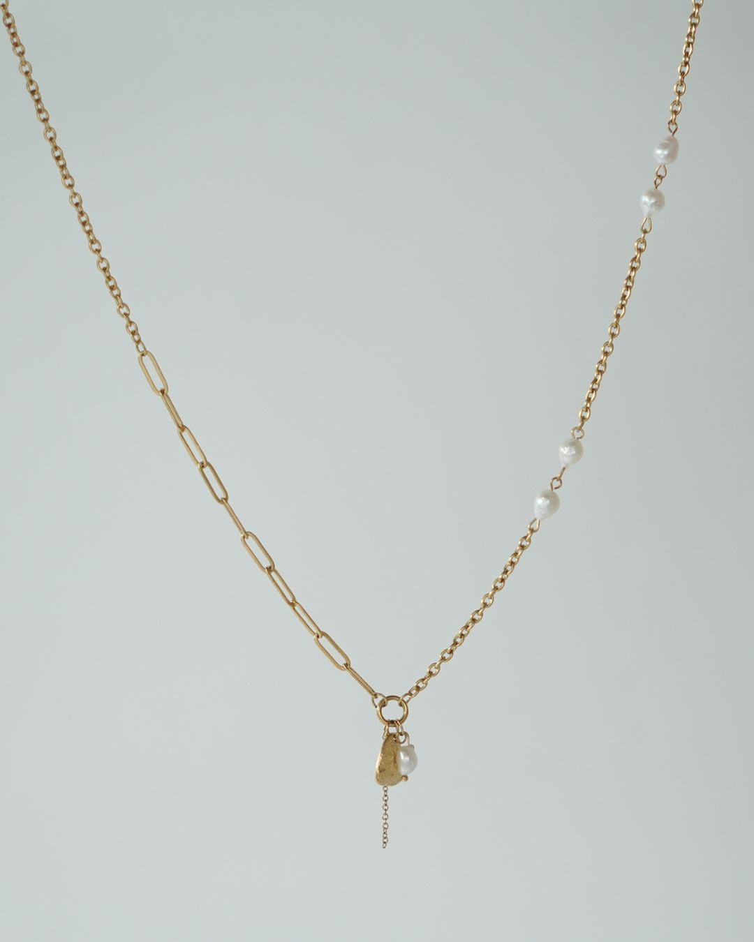 Natural Pearl Heart Shaped Pendant Necklace