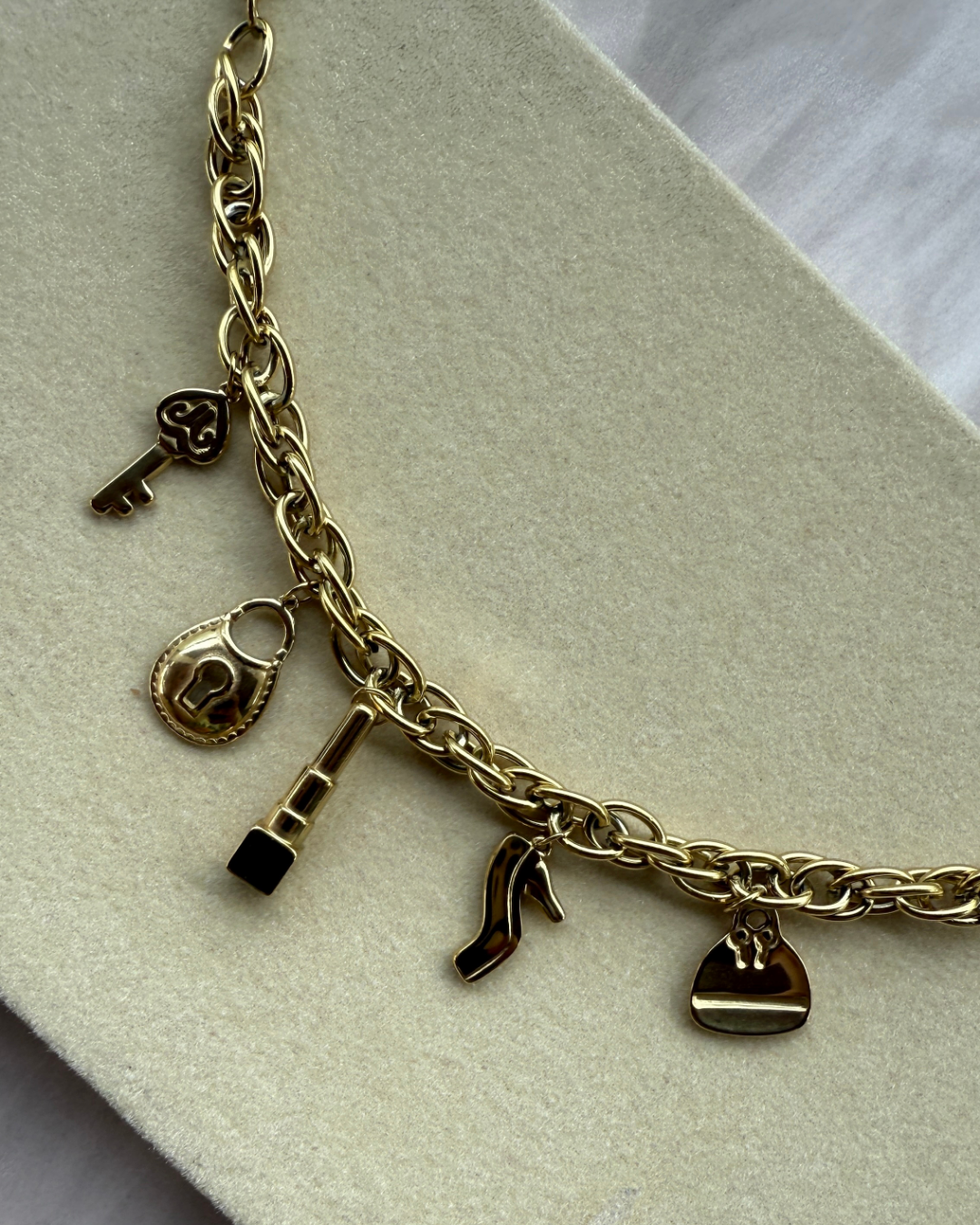 Charm Bracelet L2121